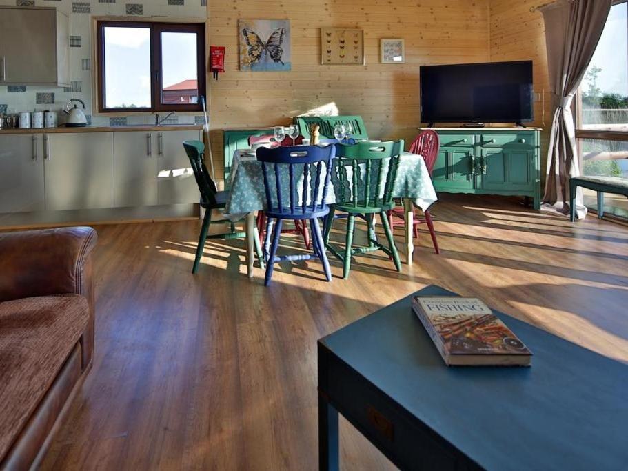 Lakeside Fishing Lodges Boston Exterior foto