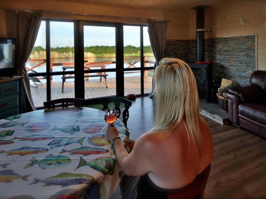 Lakeside Fishing Lodges Boston Exterior foto
